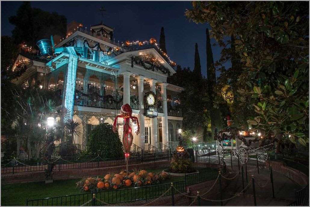 Step into the Eerie World of the Haunted Mansion