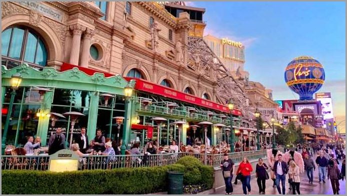 Restaurants in Paris Hotel Las Vegas - Fine Dining and French Cuisine